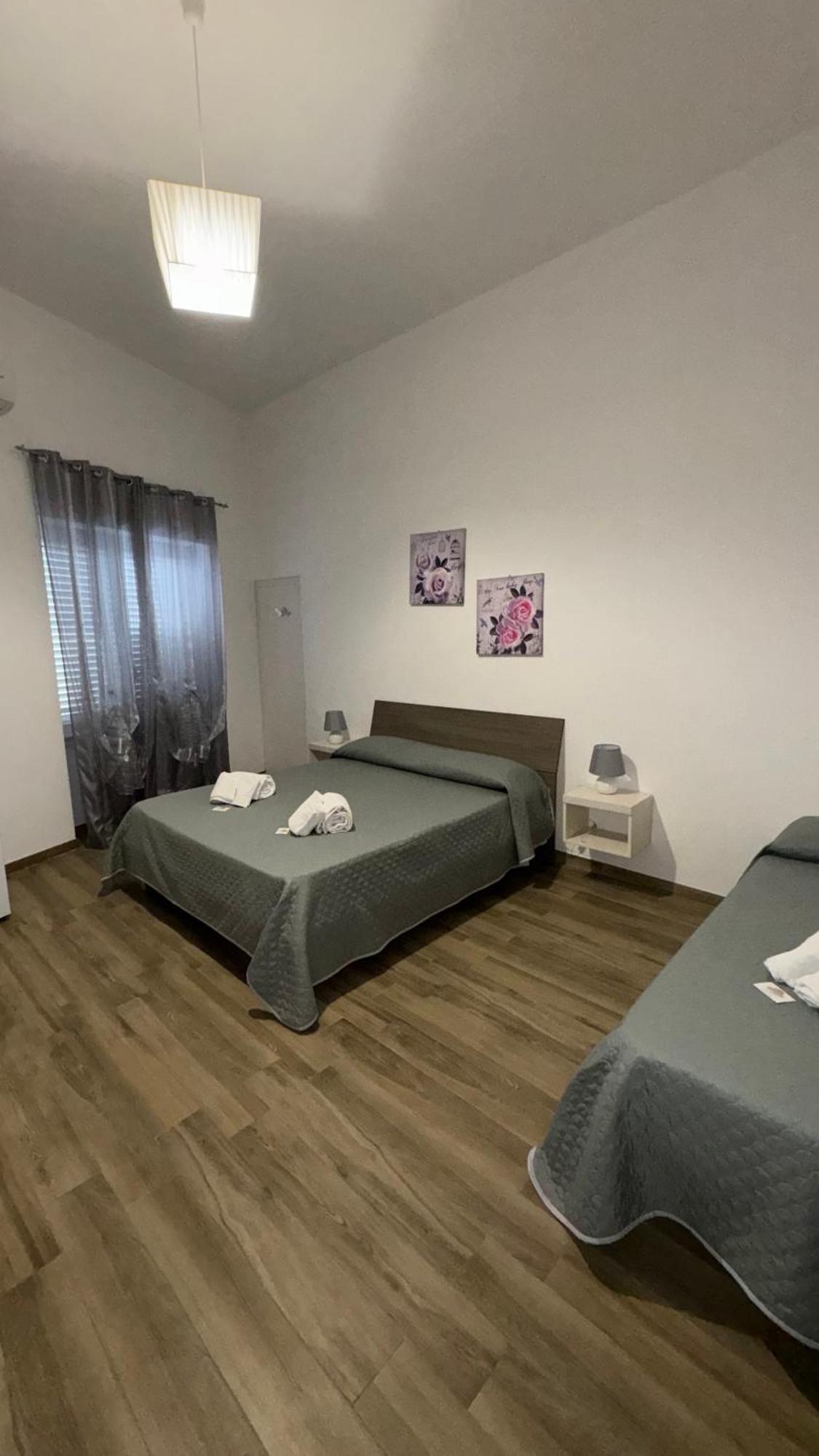 Carpentry Bed & Breakfast Uggiano La Chiesa Bagian luar foto