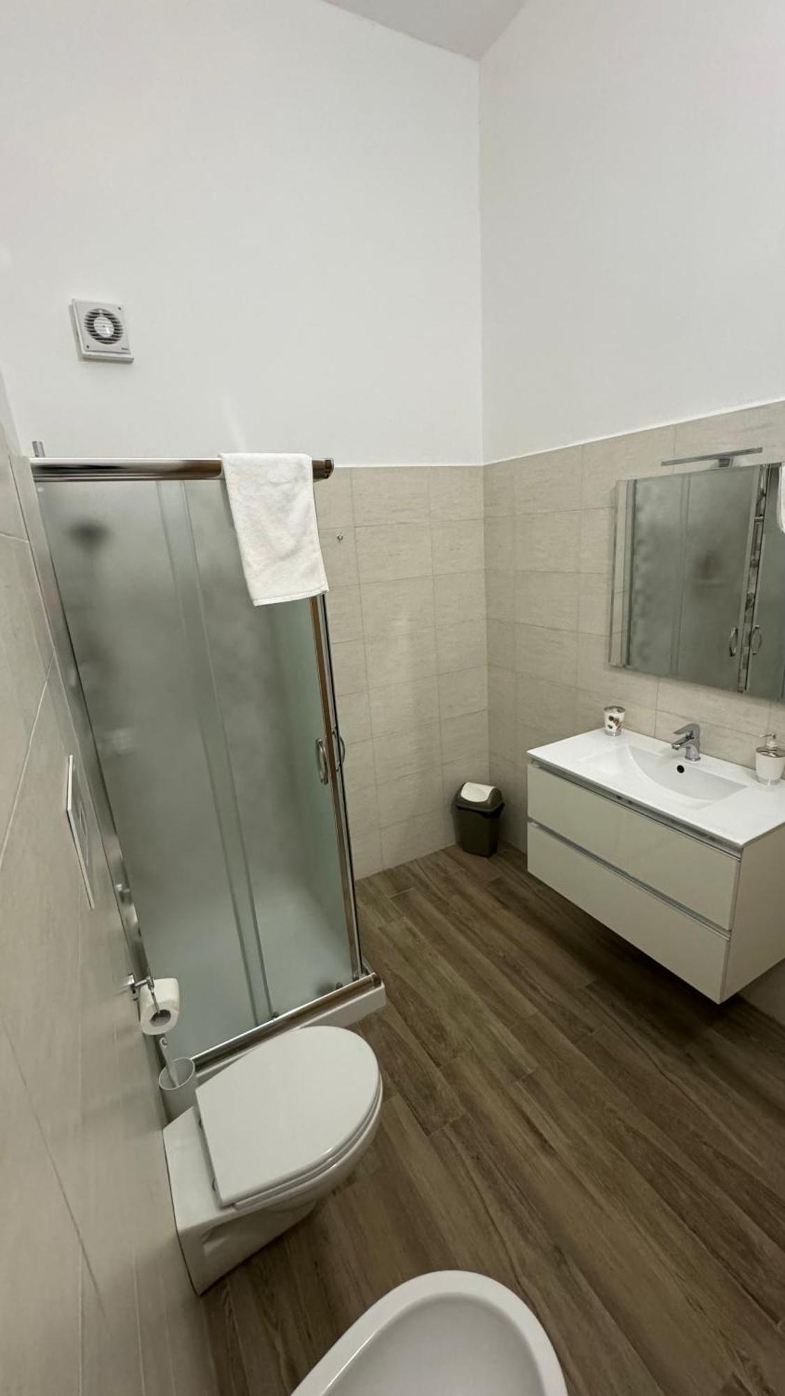 Carpentry Bed & Breakfast Uggiano La Chiesa Bagian luar foto