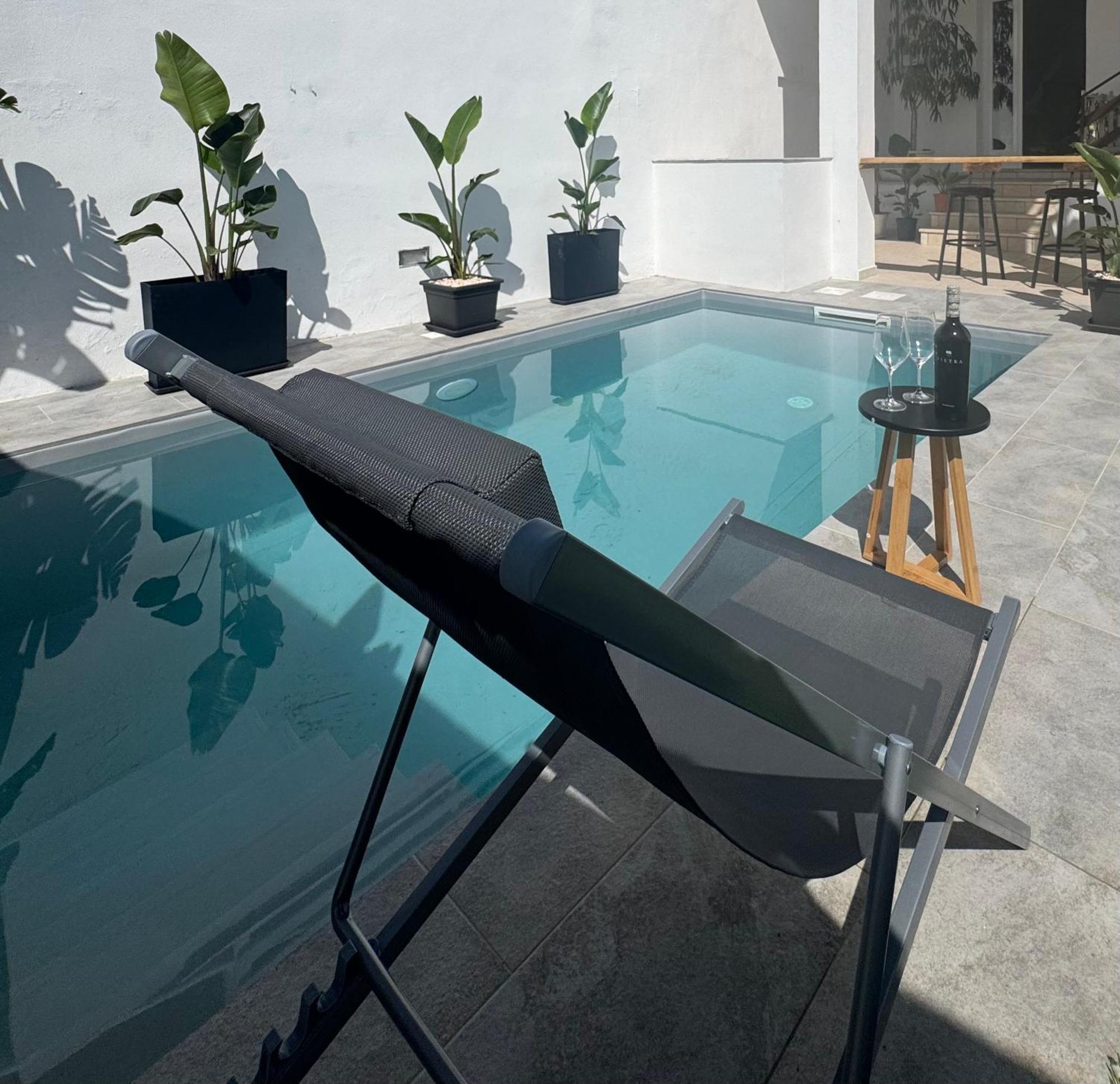 Carpentry Bed & Breakfast Uggiano La Chiesa Bagian luar foto